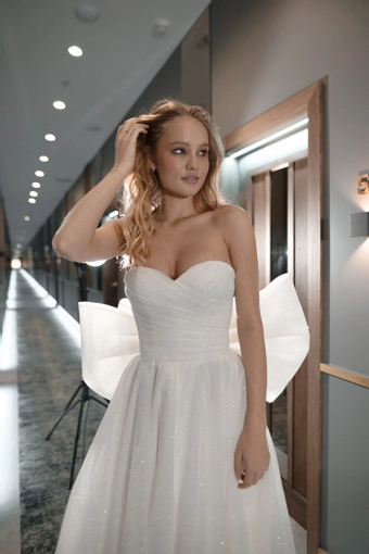 Olivia Bottega Mirrorball #11 frontface vertical cropped thumbnail