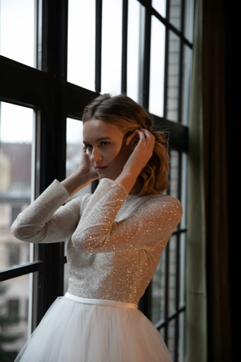 Olivia Bottega Missuri #5 frontface vertical cropped thumbnail