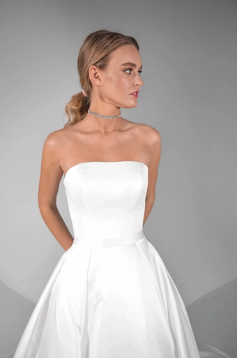 Olivia Bottega Monika 2 in 1 #19 frontface vertical cropped thumbnail