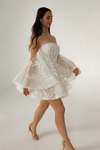 Olivia Bottega Moonlit Siren #11 frontface vertical thumbnail