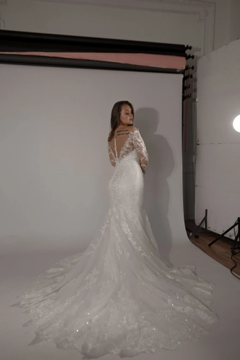 Olivia Bottega OB7962 #7 default backface vertical thumbnail