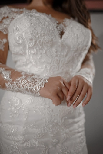 Olivia Bottega OB7962 #15 frontface vertical cropped thumbnail