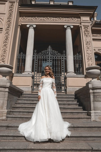 Olivia Bottega Olies #2 frontface vertical thumbnail