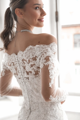 Olivia Bottega Ornella 2 in 1 #28 backface vertical cropped thumbnail