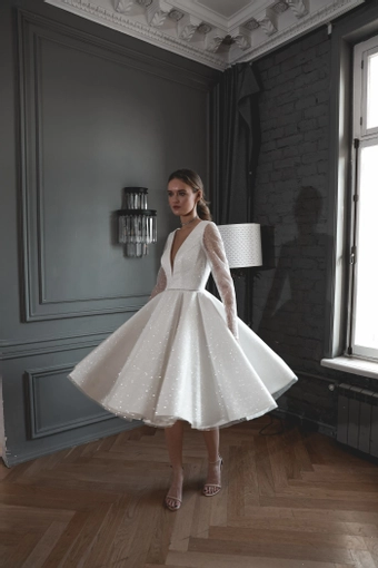 Olivia Bottega Ramona #4 frontface vertical thumbnail