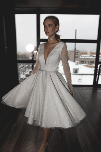 Olivia Bottega Ramona #5 frontface vertical thumbnail