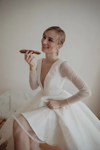 Olivia Bottega Ramona #15 frontface vertical cropped thumbnail