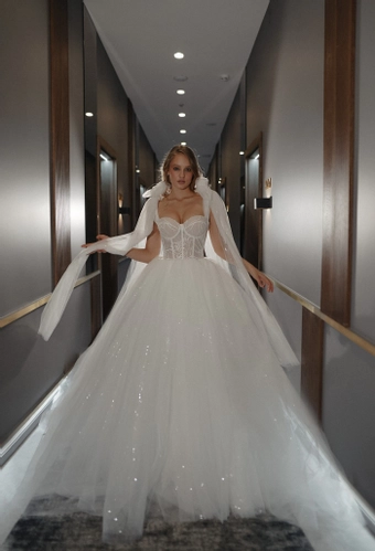 Olivia Bottega Romanica #2 frontface vertical thumbnail