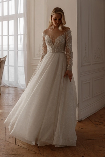 Sabrina Olivia Bottega #3 frontface vertical thumbnail