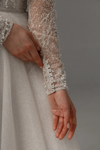 Sabrina Olivia Bottega #24 frontface vertical cropped thumbnail