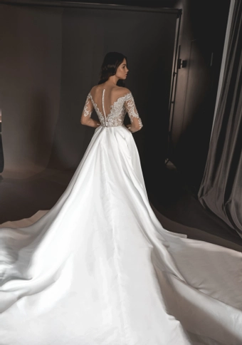 Olivia Bottega Samantha #3 backface vertical thumbnail