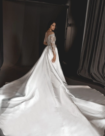 Olivia Bottega Samantha #5 backface vertical thumbnail