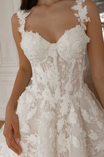 Olivia Bottega Selkie #21 frontface vertical cropped thumbnail