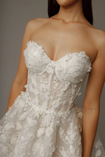 Olivia Bottega Selkie #23 frontface vertical cropped thumbnail