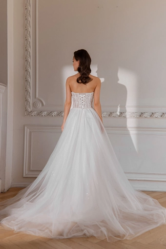 Olivia Bottega Serenity #7 default backface vertical thumbnail