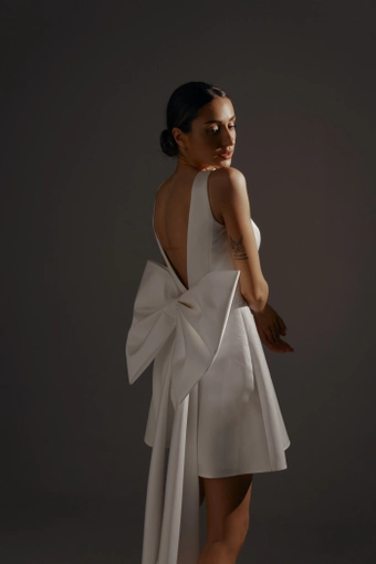 Olivia Bottega Tofa #24 backface vertical cropped thumbnail
