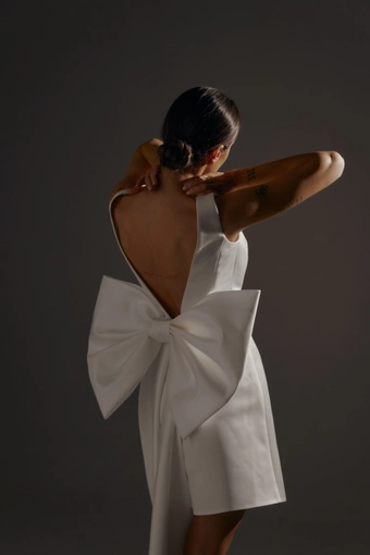 Olivia Bottega Tofa #26 backface vertical cropped thumbnail