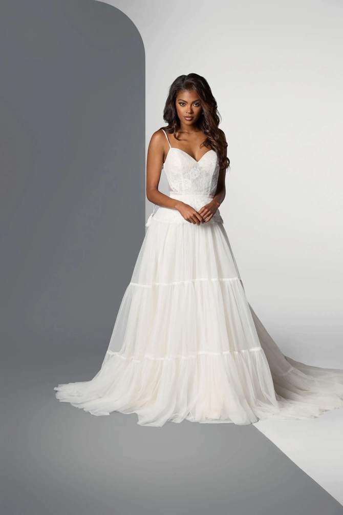 Flores by Angel Rivera | Angel Rivera Bridal Atelier - Arden | Angel ...