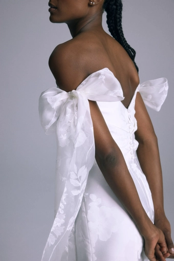 Amsale #Maeve #6 backface vertical cropped thumbnail