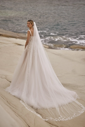 Selestia S10156 #3 backface vertical thumbnail