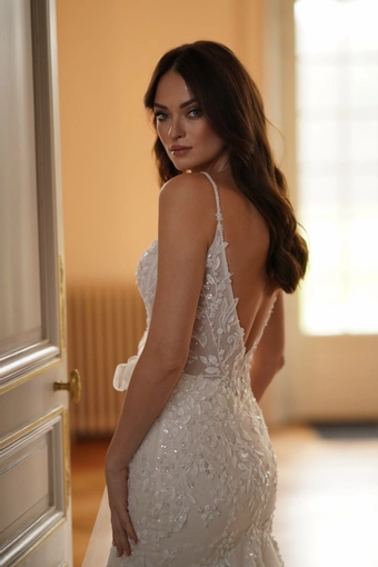 Selestia S10189 #2 default backface vertical cropped thumbnail