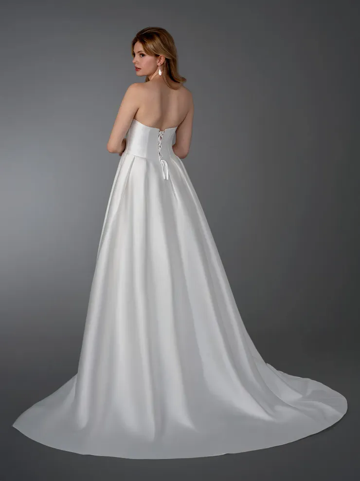 Stella Couture Style #26801