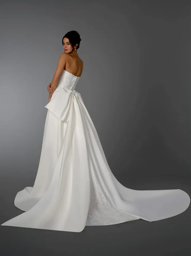 Stella Couture Style #26502