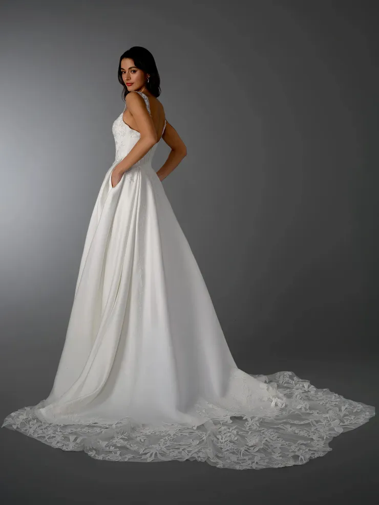 Stella Couture Style #26506