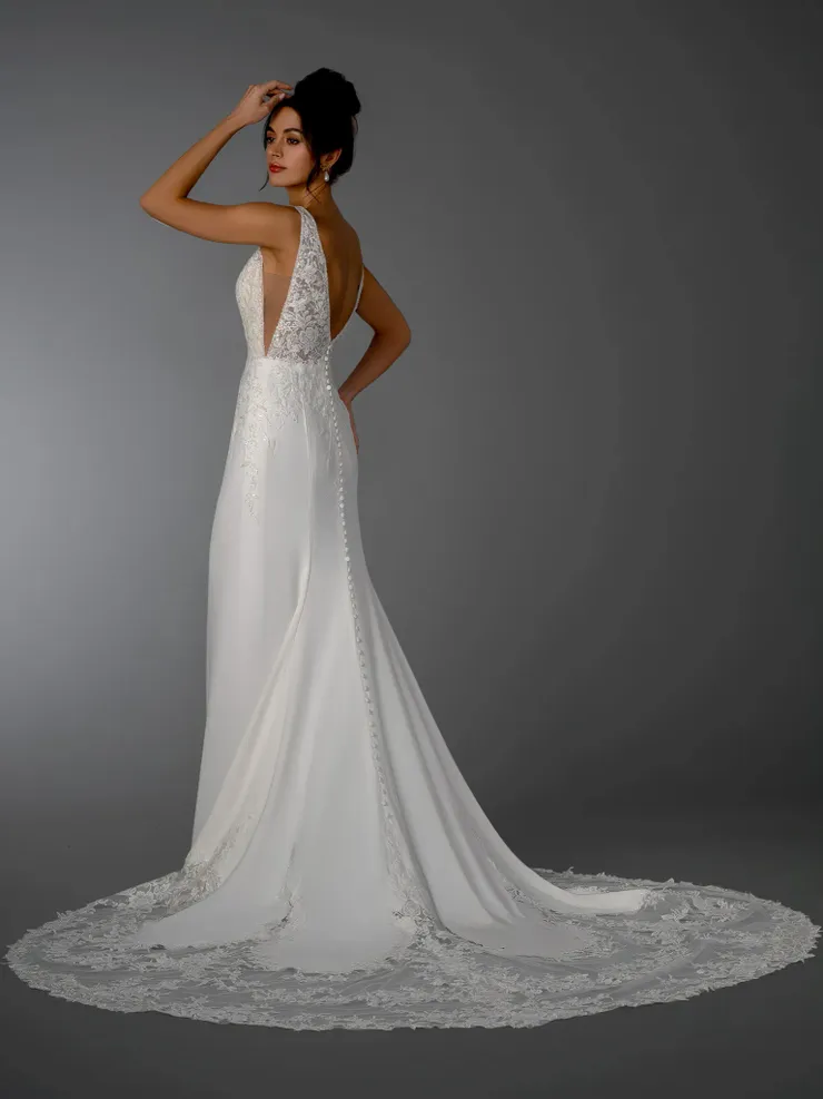 Stella Couture Style #26516