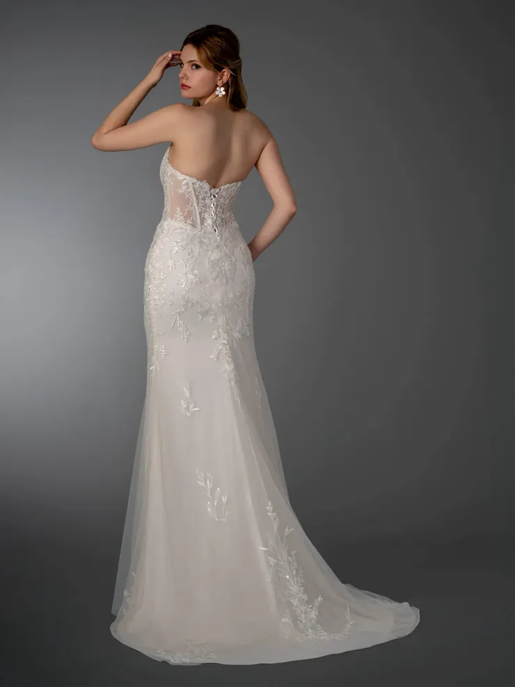 Stella Couture Style #26523