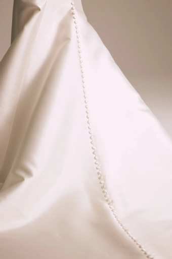 Nouvelle Amsale #Wes #8 vertical cropped thumbnail
