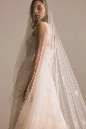 Nouvelle Amsale #Calypso Veil #8 backface vertical cropped thumbnail