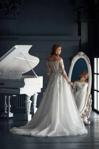 Gabbiano Bridal J7416 #2 default backface vertical thumbnail