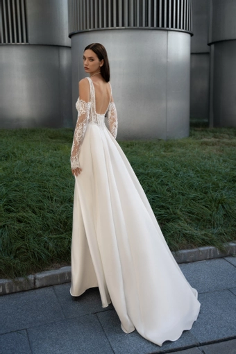 Gabbiano Bridal J7510 #2 default backface vertical thumbnail