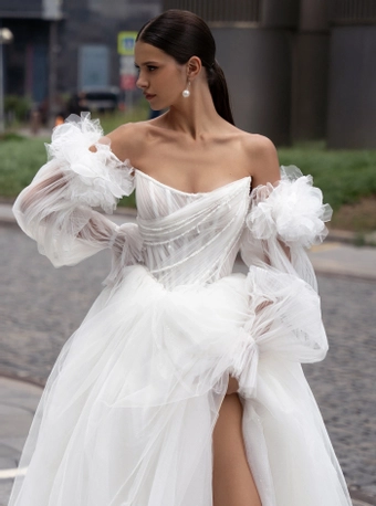 Gabbiano Bridal J7518 #6 frontface vertical cropped thumbnail