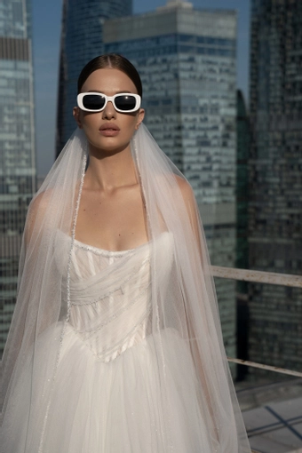 Gabbiano Bridal J7518 #7 frontface vertical cropped thumbnail