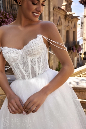 Gabbiano Bridal S3511 #3 frontface vertical cropped thumbnail