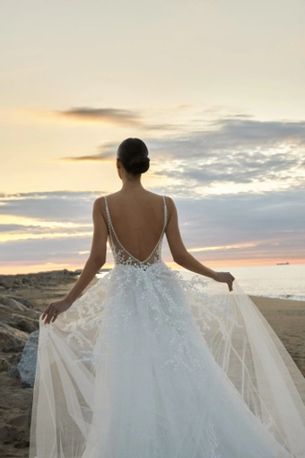 Gabbiano Bridal S3603 #3 backface vertical cropped thumbnail