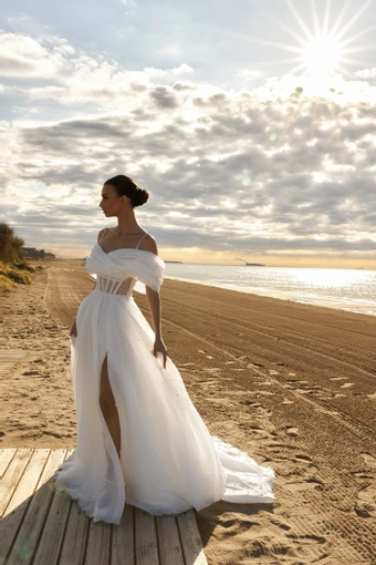 Gabbiano Bridal S3632 #1 frontface vertical thumbnail