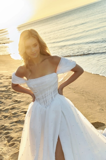 Gabbiano Bridal S3635 #4 frontface vertical cropped thumbnail