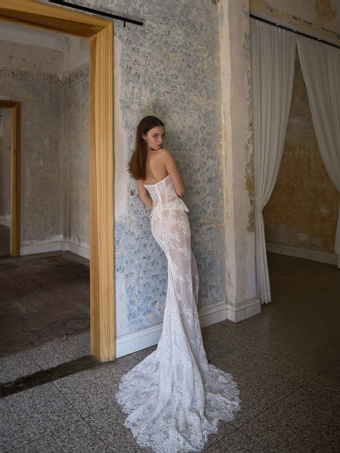 Eden Aharon Style #Beatrice #2 default backface vertical thumbnail