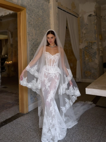 Eden Aharon Style #Beatrice #1 frontface vertical thumbnail