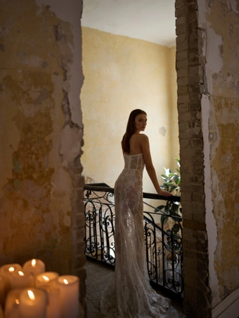 Eden Aharon Style #Florence #4 default backface vertical thumbnail