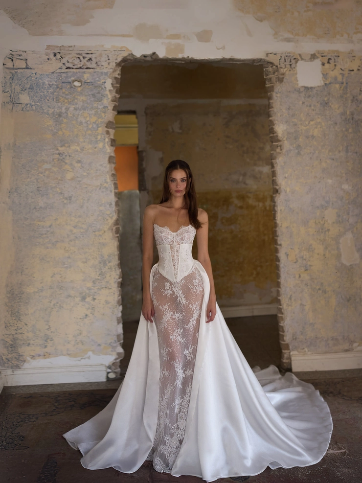 Eden Aharon Style #Florence Default Image