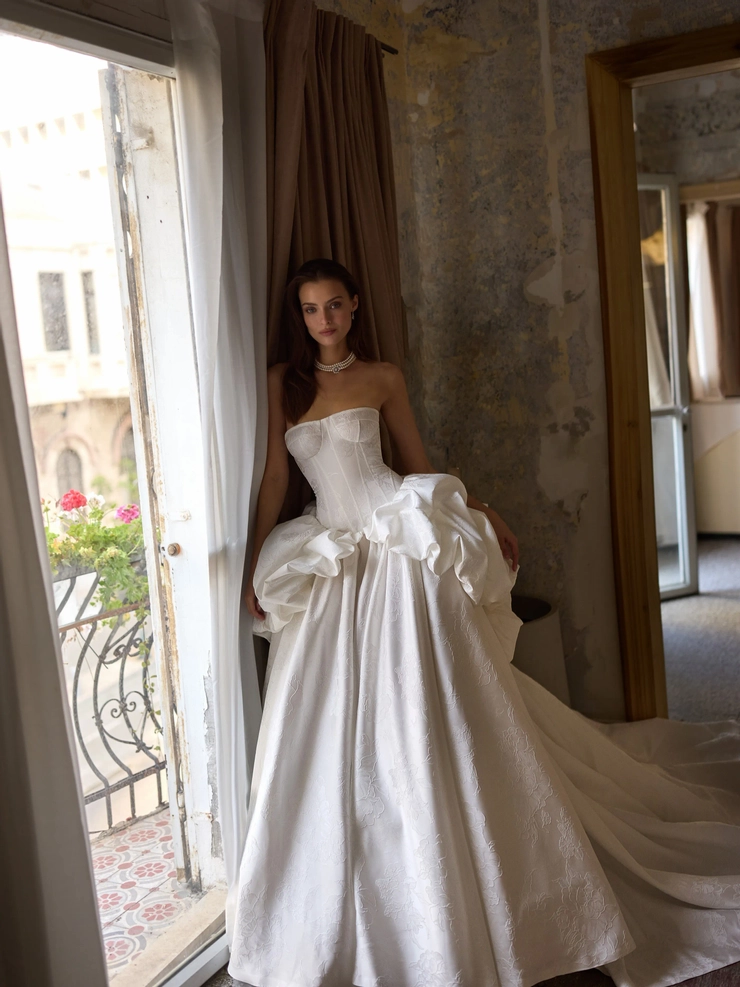 Eden Aharon Style #Margaret Default Image