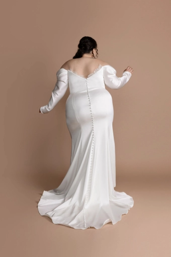 Laudae Grace #10 backface vertical thumbnail