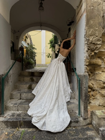 Liz Martinez Donatella #9 backface vertical thumbnail