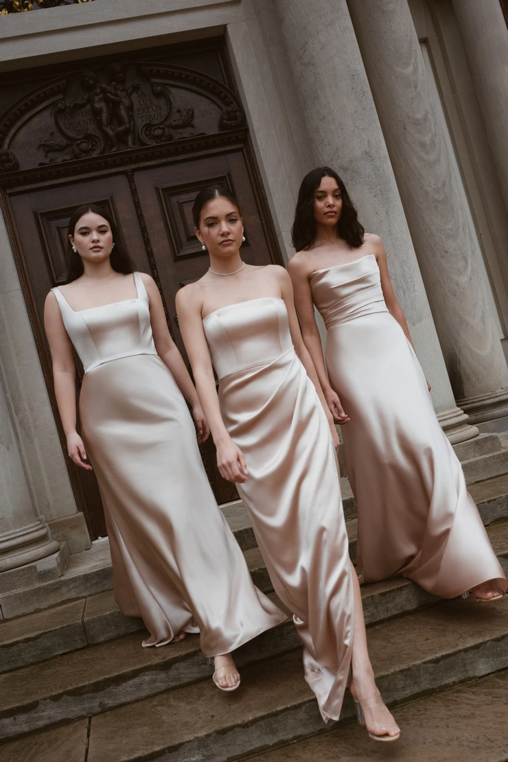 Jenny Yoo  Ariana #4 frontface vertical picture