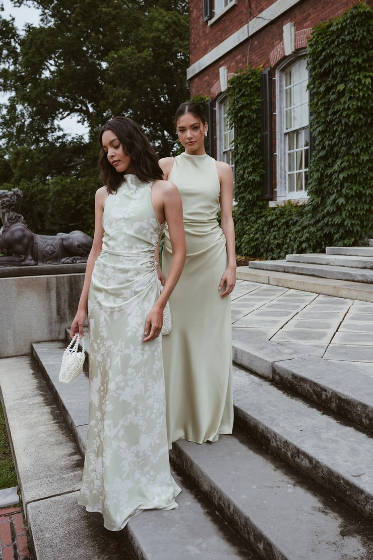 Jenny Yoo  Grant #5 frontface vertical picture