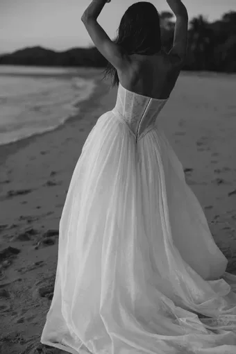 Alena Leena Jacaranda #9 backface vertical thumbnail
